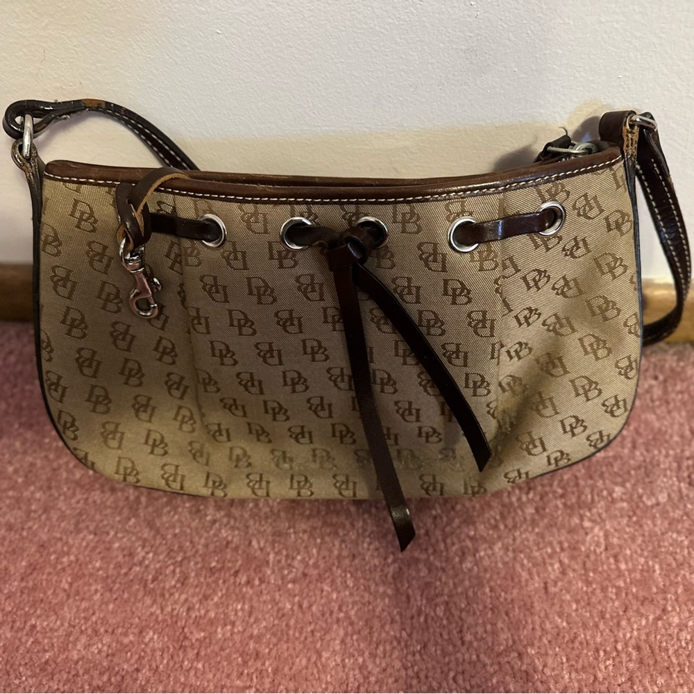 dooney and bourke